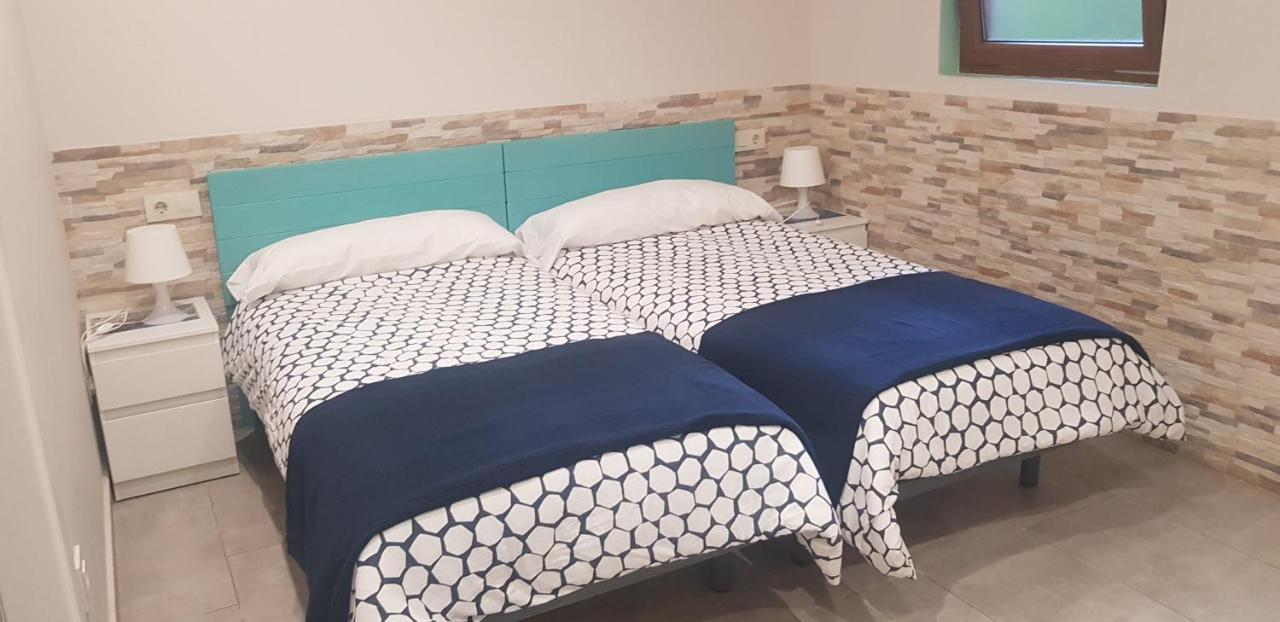Pension Doña Lubina Finisterre Bagian luar foto